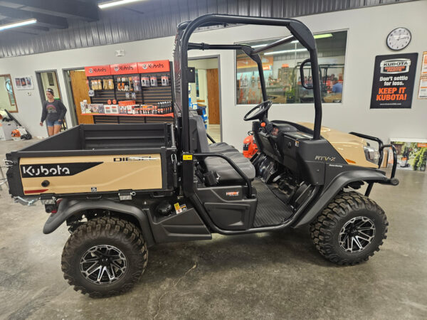 2024 Kubota RTVX2-PDLHS25 - Image 6